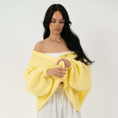 Oversized Cardigan Short